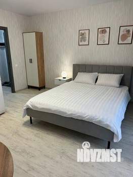 Студия квартира, посуточно, 28м2, 25/25 этаж