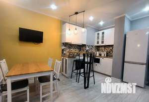 1-к квартира, посуточно, 42м2, 8/25 этаж