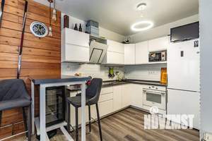 1-к квартира, посуточно, 42м2, 4/10 этаж