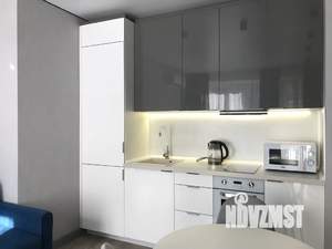 Студия квартира, посуточно, 28м2, 15/18 этаж