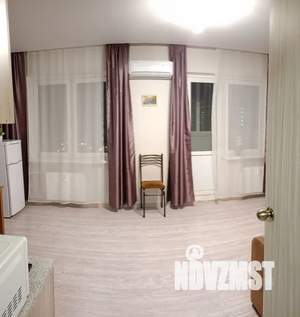 Студия квартира, посуточно, 30м2, 16/18 этаж