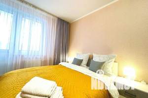 1-к квартира, посуточно, 39м2, 8/18 этаж