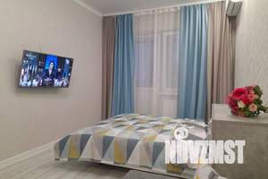 1-к квартира, посуточно, 40м2, 12/25 этаж