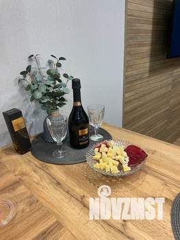 Студия квартира, посуточно, 38м2, 5/15 этаж