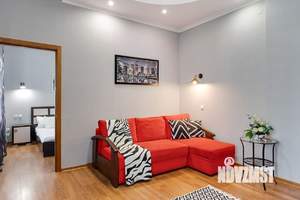 2-к квартира, посуточно, 47м2, 2/6 этаж