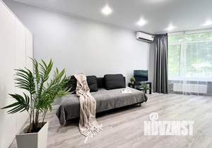 1-к квартира, посуточно, 40м2, 3/9 этаж