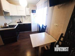 2-к квартира, посуточно, 46м2, 2/5 этаж