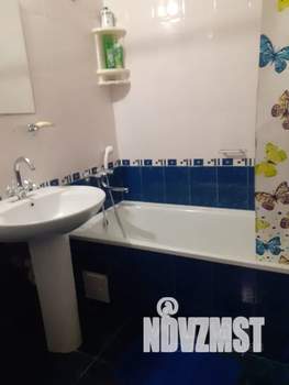 2-к квартира, посуточно, 65м2, 4/10 этаж