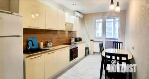 2-к квартира, посуточно, 60м2, 1/1 этаж