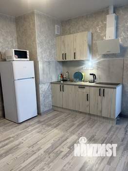 Студия квартира, посуточно, 28м2, 6/18 этаж