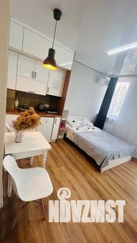 Студия квартира, посуточно, 23м2, 3/25 этаж