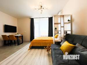 Студия квартира, посуточно, 42м2, 19/19 этаж