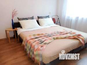 2-к квартира, посуточно, 57м2, 1/1 этаж