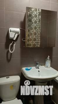 Студия квартира, посуточно, 25м2, 1/14 этаж