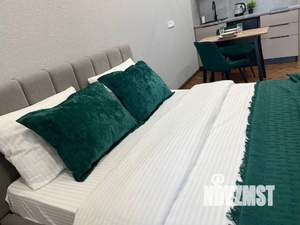 1-к квартира, посуточно, 28м2, 5/25 этаж