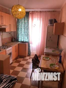 2-к квартира, посуточно, 50м2, 4/17 этаж