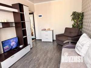 1-к квартира, посуточно, 38м2, 13/17 этаж