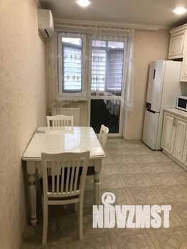 1-к квартира, посуточно, 45м2, 5/25 этаж