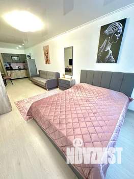 Студия квартира, посуточно, 35м2, 4/32 этаж