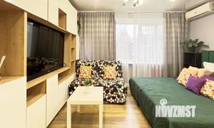 1-к квартира, посуточно, 35м2, 1/1 этаж