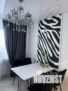 3-к квартира, посуточно, 64м2, 1/1 этаж