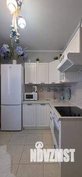 1-к квартира, посуточно, 40м2, 10/18 этаж