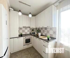 1-к квартира, посуточно, 61м2, 1/1 этаж