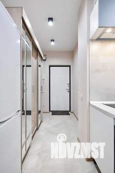 Студия квартира, посуточно, 35м2, 11/24 этаж