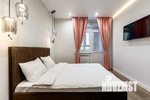 1-к квартира, посуточно, 39м2, 9/18 этаж