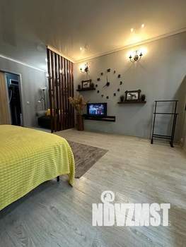 Студия квартира, посуточно, 30м2, 5/10 этаж