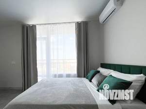 Студия квартира, посуточно, 42м2, 19/19 этаж