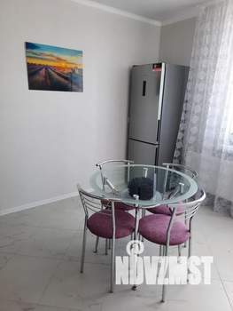 1-к квартира, посуточно, 38м2, 8/25 этаж