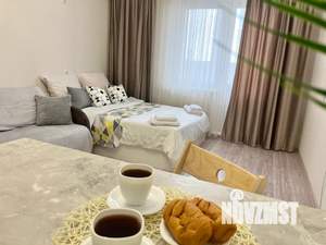 Студия квартира, посуточно, 32м2, 3/18 этаж