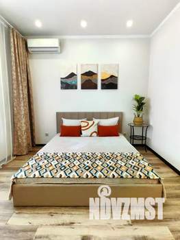 Студия квартира, посуточно, 26м2, 11/17 этаж