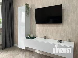 1-к квартира, посуточно, 38м2, 7/18 этаж