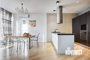 3-к квартира, на длительный срок, 135м2, 3/19 этаж