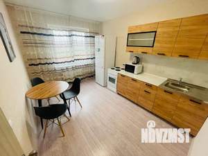 1-к квартира, посуточно, 36м2, 17/17 этаж