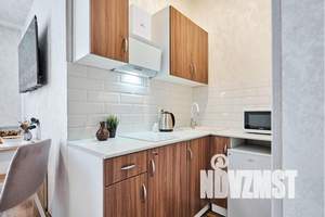 1-к квартира, посуточно, 30м2, 5/8 этаж