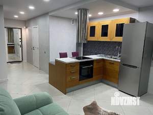 Студия квартира, на длительный срок, 33м2, 3/19 этаж