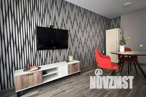 1-к квартира, посуточно, 37м2, 7/18 этаж