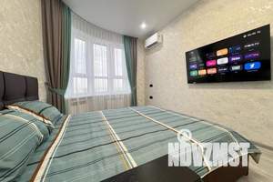 1-к квартира, посуточно, 43м2, 18/25 этаж