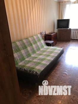 1-к квартира, посуточно, 39м2, 2/10 этаж