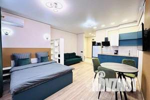 1-к квартира, посуточно, 35м2, 13/24 этаж