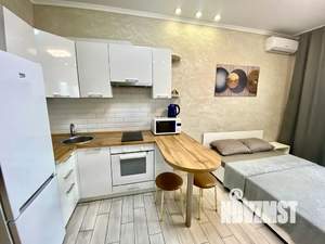 Студия квартира, посуточно, 28м2, 4/24 этаж