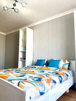 1-к квартира, посуточно, 37м2, 8/9 этаж