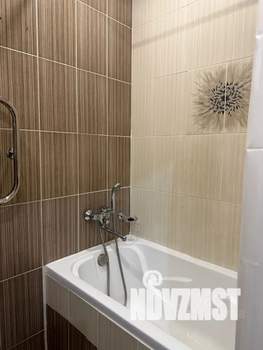 Студия квартира, посуточно, 42м2, 6/30 этаж