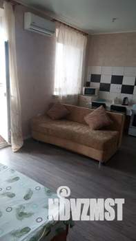 Студия квартира, посуточно, 32м2, 7/10 этаж