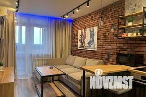 1-к квартира, посуточно, 40м2, 12/18 этаж