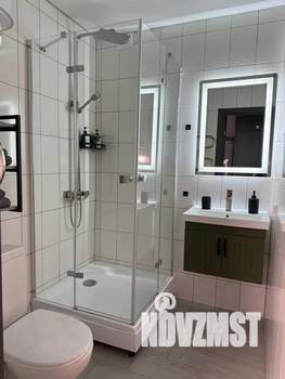 1-к квартира, посуточно, 38м2, 8/10 этаж