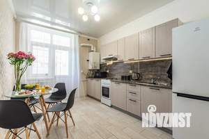 1-к квартира, посуточно, 38м2, 1/1 этаж